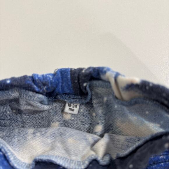 Posh Kiddos Galaxy Harem Shorts Size 18-24 Months - Picture 2 of 3